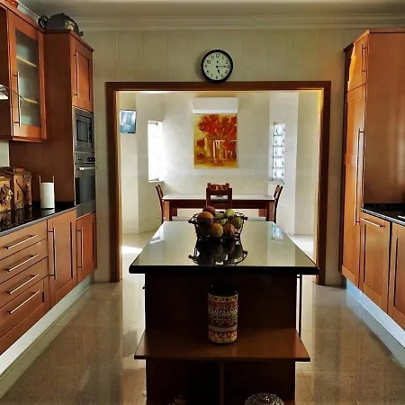 Holiday home Moradia Pinhal Da Telha Corroios